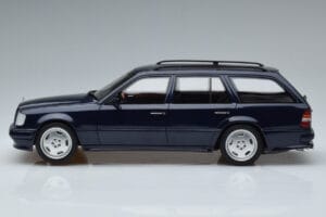 Mercedes E36 AMG S124 Blau Otto 1:18 OT753 Resin — Bild 3 von 6