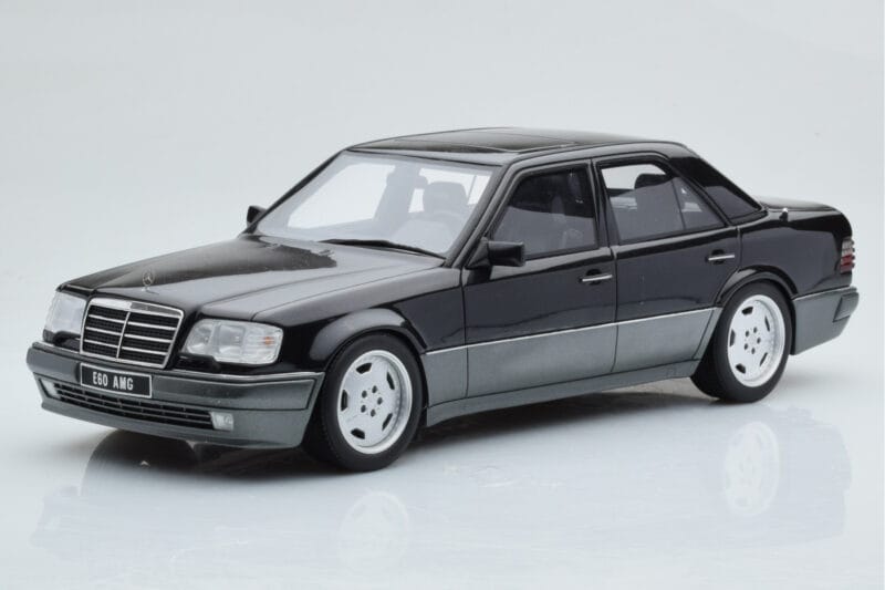 Mercedes E60 AMG W124 Schwarz Otto 1:18 OT131 Resin