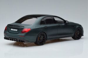 Mercedes E63 AMG Brabus 800 W213 Grün GT Spirit 1:18 GT208 Resin — Bild 2 von 6