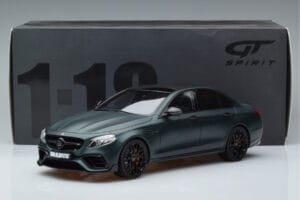 Mercedes E63 AMG Brabus 800 W213 Grün GT Spirit 1:18 GT208 Resin — Bild 6 von 6