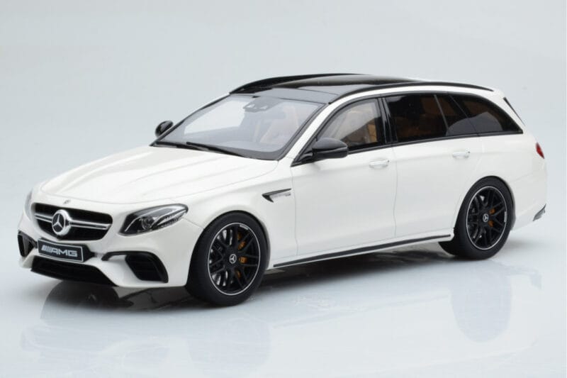 Mercedes AMG E63 S S213 T-Model Weiß GT Spirit 1:18 GT795 Resin