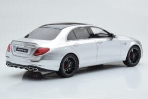 Mercedes AMG E63 S W213 Silber GT Spirit 1:18 GT230 Resin — Bild 2 von 6