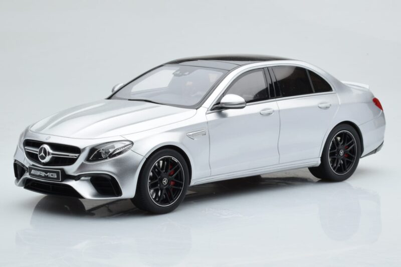 Mercedes AMG E63 S W213 Silber GT Spirit 1:18 GT230 Resin