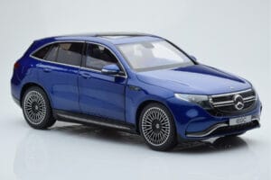 Mercedes EQC 400 Brilliant Blau NZG 1:18 B66963757 Druckguss — Bild 6 von 8