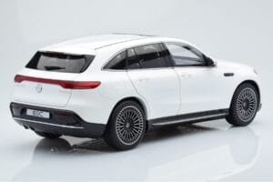 Mercedes EQC 400 Diamond Weiß NZG 1:18 B66963756 Druckguss — Bild 3 von 8
