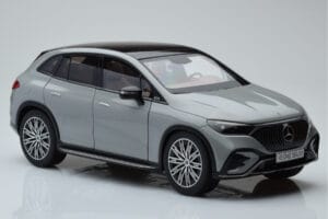 Mercedes EQE SUV X294 AMG Line Alpine Grau NZG 1:18 B66960837 Druckguss — Bild 6 von 8