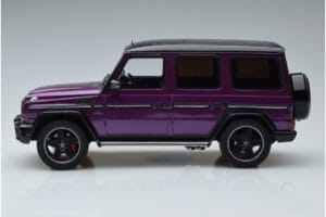 Mercedes G63 AMG W463 Crazy Color Galactic Beam Dealer Edition GT Spirit 1:18 B66961014 Resin — Bild 3 von 6