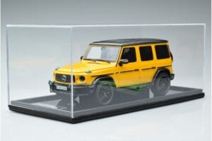 Mercedes AMG G63 W463 Gelb MotorHelix 1:18 MH018-Y Resin — Bild 6 von 7