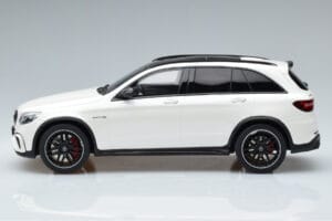 Mercedes GLC 63 AMG X253 Weiß GT Spirit 1:18 B66965713 Resin — Bild 3 von 6