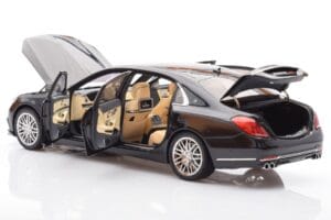 Mercedes Maybach S-Class W222 Brabus 900 Obsidian Schwarz Almost Real 1:18 860102 Druckguss — Bild 5 von 8