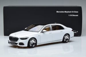 Mercedes Maybach S600 W222 V12 Biturbo Diamond Weiß Almost Real 1:18 820116 Druckguss — Bild 11 von 11