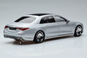 Mercedes Maybach S600 W222 V12 Biturbo Hightech Silber Almost Real 1:18 820118 Druckguss — Bild 3 von 12