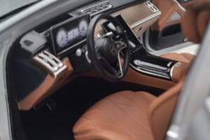 Mercedes Maybach S600 W222 V12 Biturbo Hightech Silber Almost Real 1:18 820118 Druckguss — Bild 10 von 12