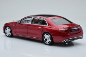 Mercedes Maybach S600 W222 V12 Biturbo Patagonia Rot Almost Real 1:18 820119 Druckguss — Bild 7 von 10