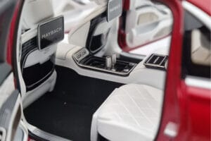 Mercedes Maybach S600 W222 V12 Biturbo Patagonia Rot Almost Real 1:18 820119 Druckguss — Bild 9 von 10