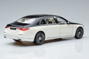 Mercedes Maybach S680 X223 Weiß Norev 1:18 B66961424 Druckguss — Bild 3 von 7