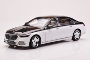 Mercedes Maybach S680 W223 Obsidian Schwarz Diamond Weiß Almost Real 1:18 820121 Druckguss