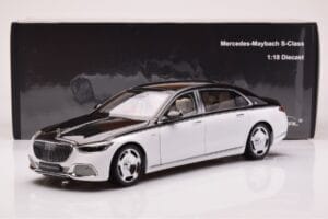 Mercedes Maybach S680 W223 Obsidian Schwarz Diamond Weiß Almost Real 1:18 820121 Druckguss — Bild 7 von 7