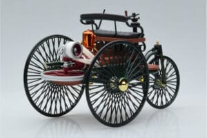 Mercedes Patent Motorwagen Grün Norev 1:18 183701 Druckguss — Bild 2 von 6