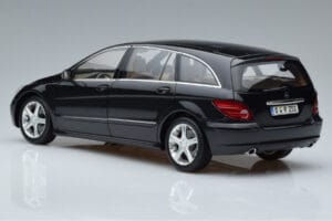 Mercedes R-Class W251 Obsidian Schwarz Minichamps 1:18 B66962325 Druckguss — Bild 6 von 7