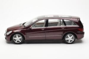 Mercedes R-Class W251 Rot Metallic Minichamps 1:18 150034602 Druckguss — Bild 4 von 8