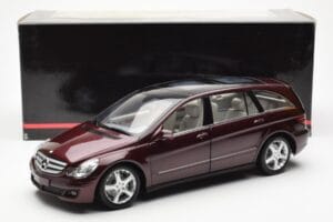 Mercedes R-Class W251 Rot Metallic Minichamps 1:18 150034602 Druckguss — Bild 8 von 8