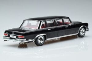Mercedes 600 LWB Pullman W100 Schwarz MCG 1:18 MCG18187 Druckguss — Bild 2 von 6