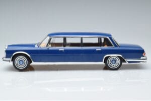 Mercedes S-Class 600 W100 LWB Pullman Dunkelblau MCG 1:18 MCG18189 Druckguss — Bild 3 von 6