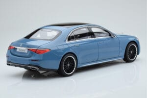 Mercedes S-Class W223 Vintage Blau Norev 1:18 B66960828 Druckguss — Bild 3 von 7
