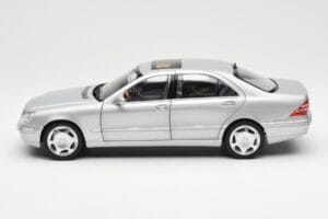 Mercedes S600 W220 Silber Metallic Norev 1:18 183810 Druckguss — Bild 4 von 8