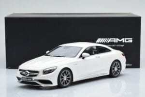 Mercedes AMG S63 C217 Coupe Weiß GT Spirit 1:18 B66960372 Resin — Bild 6 von 6