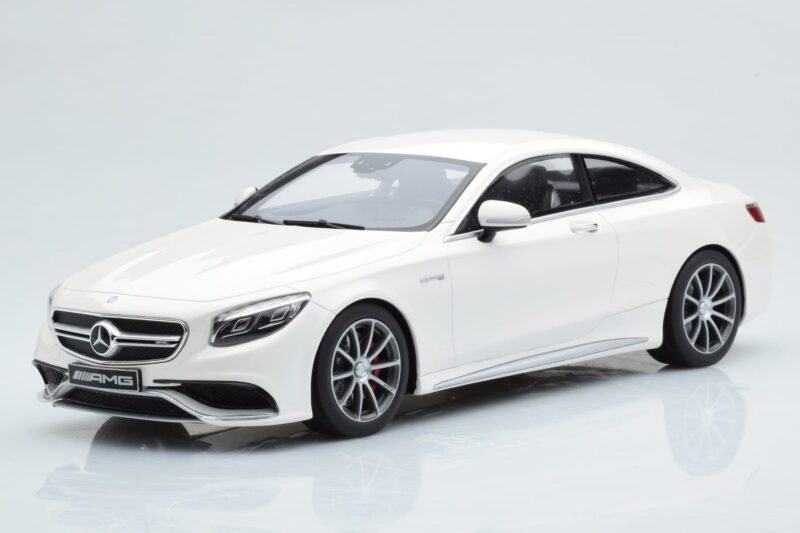 Mercedes AMG S63 C217 Coupe Weiß GT Spirit 1:18 B66960372 Resin