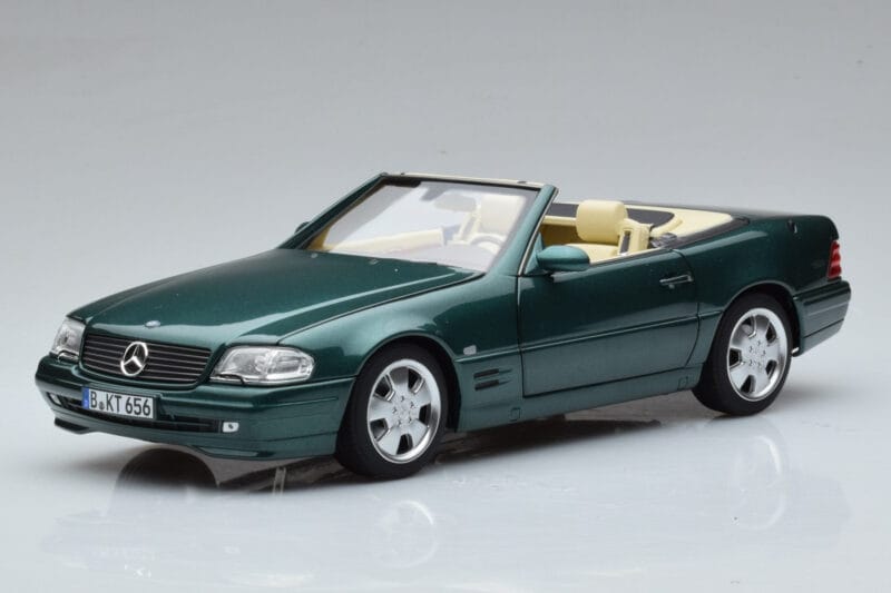 Mercedes SL500 R129 Grün Metallic Norev 1:18 183753 Druckguss