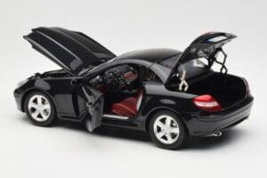 Mercedes SLK R171 Obsidian Schwarz Metallic Minichamps 1:18 B66962319 Druckguss — Bild 6 von 9