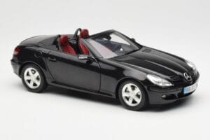 Mercedes SLK R171 Obsidian Schwarz Metallic Minichamps 1:18 B66962319 Druckguss — Bild 7 von 9