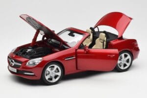 Mercedes SLK R172 Designo Zirkon Rot Minichamps 1:18 B66960513 Druckguss — Bild 2 von 8