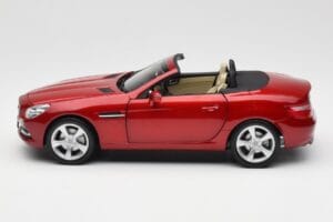 Mercedes SLK R172 Designo Zirkon Rot Minichamps 1:18 B66960513 Druckguss — Bild 4 von 8