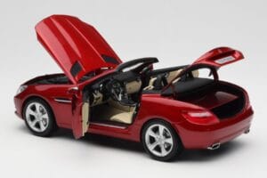 Mercedes SLK R172 Designo Zirkon Rot Minichamps 1:18 B66960513 Druckguss — Bild 5 von 8