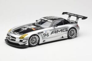 Mercedes SLS AMG GT3 #96 M. Hakkinen AMG Customer Sports 6 Hours of Zhuhai ILMC 2011 Minichamps 1:18 B66960197 Druckguss