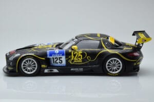Mercedes SLS AMG GT3 Rowe Racing #125 Zehe / Bullitt / Renger / Hartung ADAC 24 Hours of Nurburgring 2013 Minichamps 1:18 151 — Bild 3 von 6