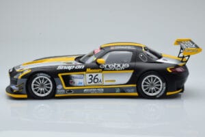 Mercedes SLS AMG GT3 Team Erebus Motorsport #36 B. Schneider / A. Jager / C. Roloff Winners Bathurst 12 Hours 2013 Minichamps — Bild 3 von 6