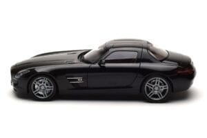 Mercedes SLS AMG Obsidian Schwarz Metallic Minichamps 1:18 B66960042 Druckguss — Bild 4 von 7