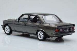 Mercedes W123 AMG 280 Grau Otto 1:18 OT750 Resin — Bild 5 von 6