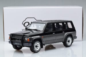 Nissan Patrol GR Y60 Grau Otto 1:18 OT993 Resin — Bild 6 von 6