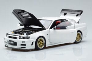 Nissan Skyline GT-R R34 Nismo Z-Tune Weiß MotorHelix 1:18 M83407 Druckguss — Bild 2 von 11
