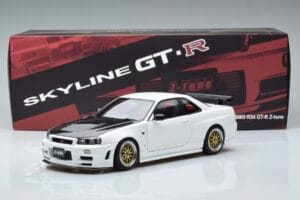 Nissan Skyline GT-R R34 Nismo Z-Tune Weiß MotorHelix 1:18 M83407 Druckguss — Bild 11 von 11