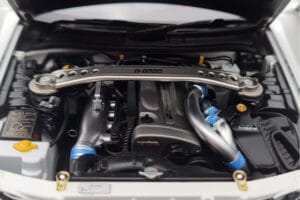 Nissan Skyline GT-R R34 Nismo Z-Tune Weiß MotorHelix 1:18 M83407 Druckguss — Bild 9 von 11