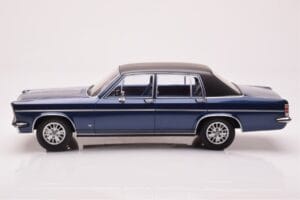 Opel Diplomat B Dunkelblau Metallic MCG 1:18 MCG18336 Druckguss — Bild 3 von 6