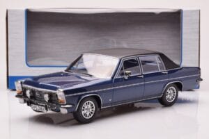 Opel Diplomat B Dunkelblau Metallic MCG 1:18 MCG18336 Druckguss — Bild 6 von 6