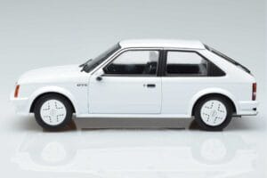 Opel Kadett D GTE Weiß MCG 1:18 MCG18268 Druckguss — Bild 3 von 6